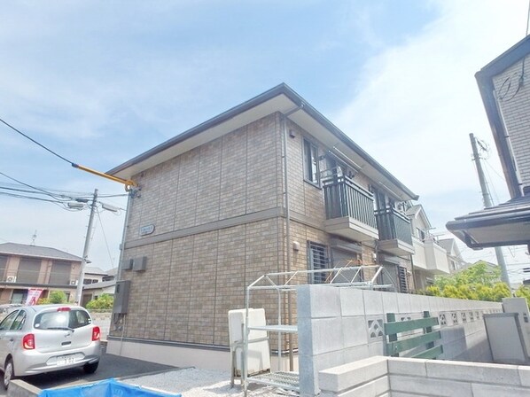 ラ・トゥーエルの物件内観写真